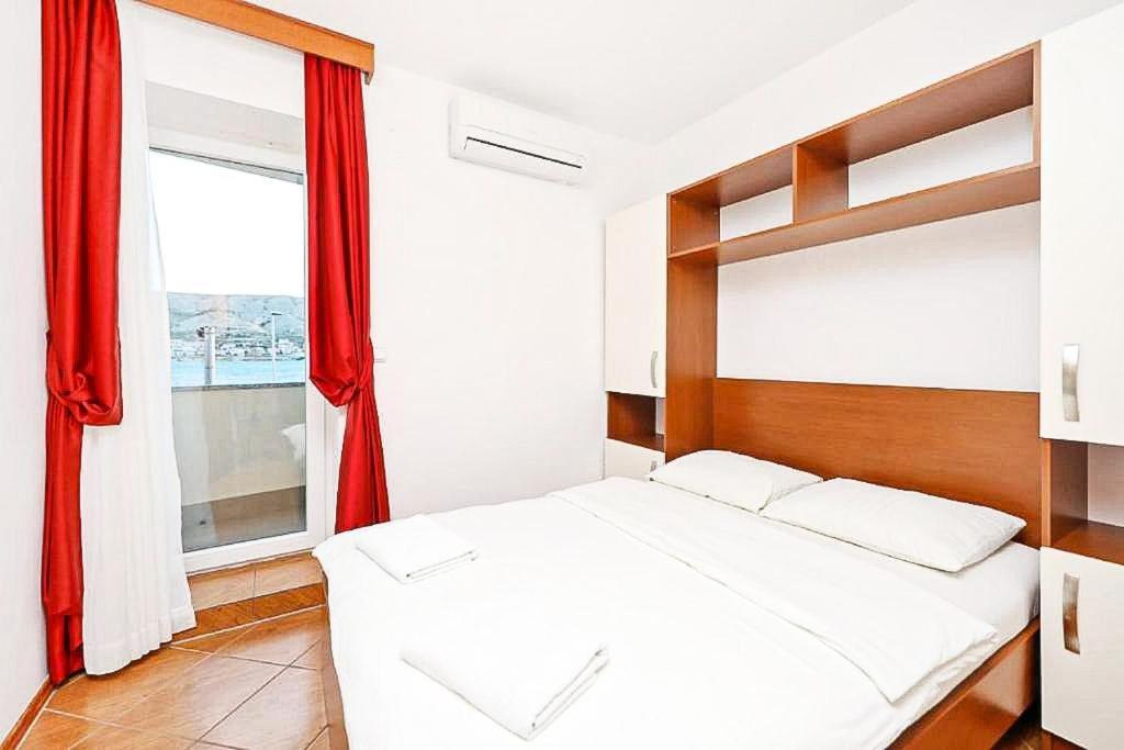 Apartmani "Jadran" Паг Екстер'єр фото
