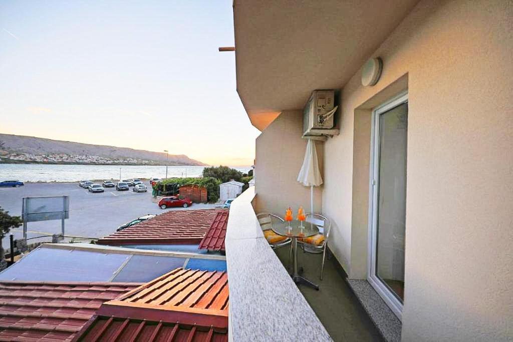 Apartmani "Jadran" Паг Екстер'єр фото