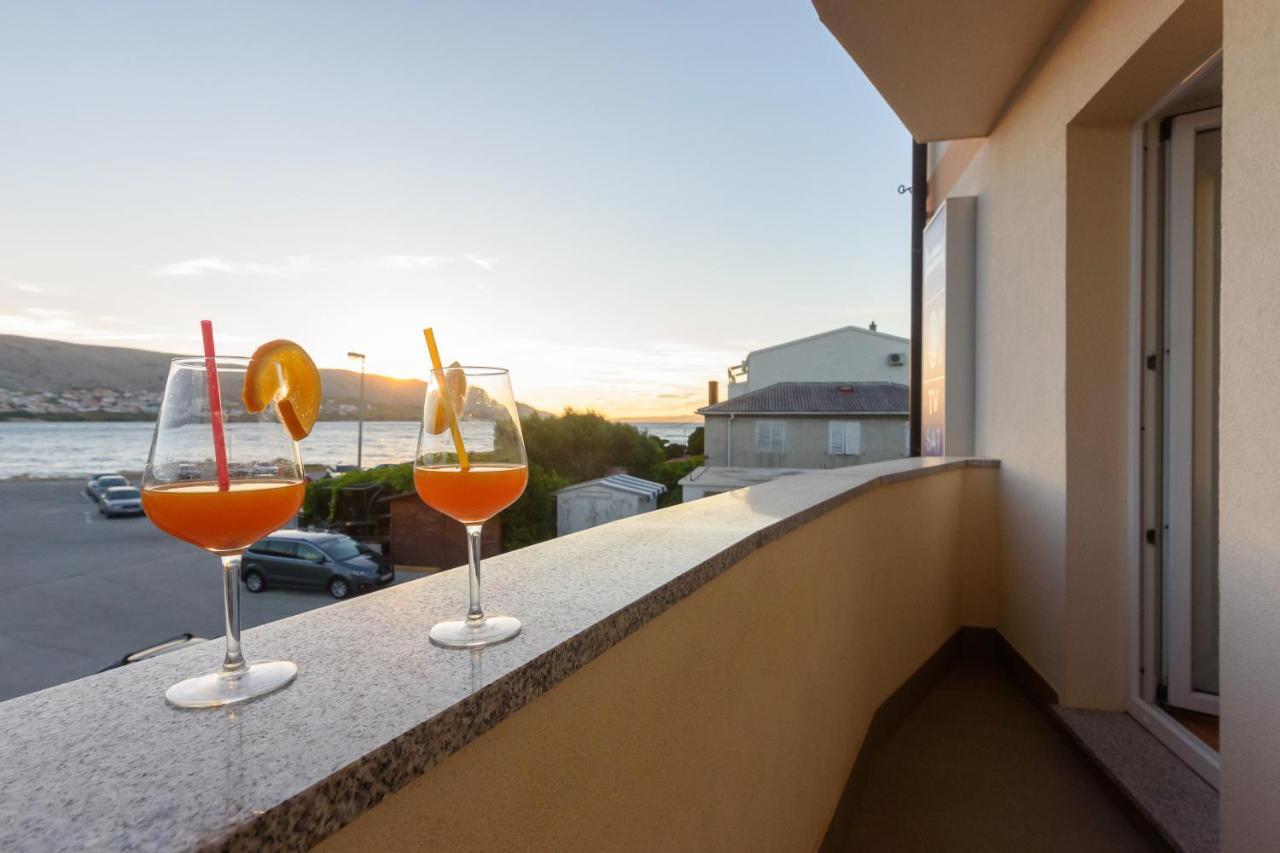 Apartmani "Jadran" Паг Екстер'єр фото
