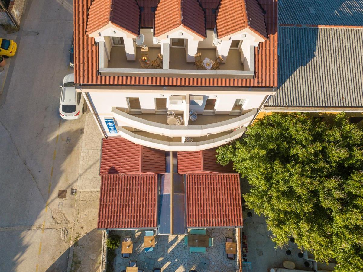 Apartmani "Jadran" Паг Екстер'єр фото