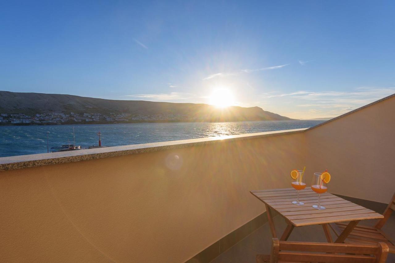 Apartmani "Jadran" Паг Екстер'єр фото